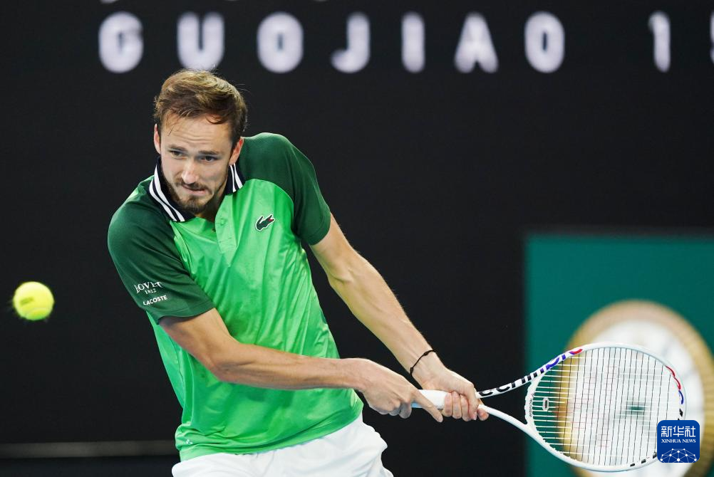 当予以高度 当予以高度